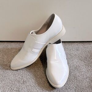 JNBY Patent Leather White Loafers size EU38/US6.5